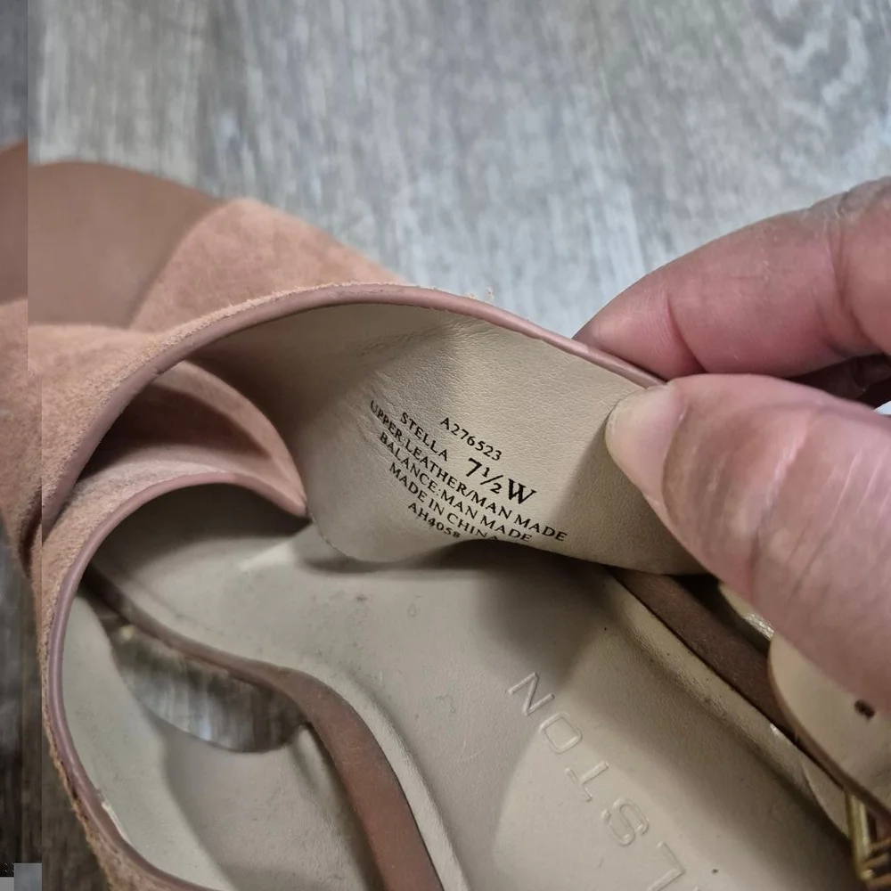 Women's H Halston Brown Wedge‎ Sandals 7.5